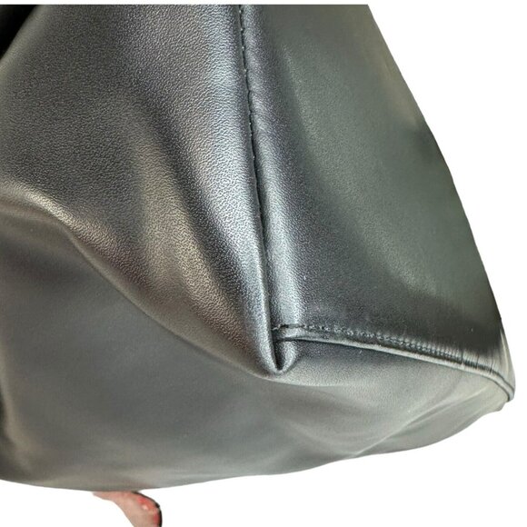 Roberta di Camerino Tote Shoulder Bag Ribbon Motif Leather red PVC Closed Zippe - Picture 9 of 16